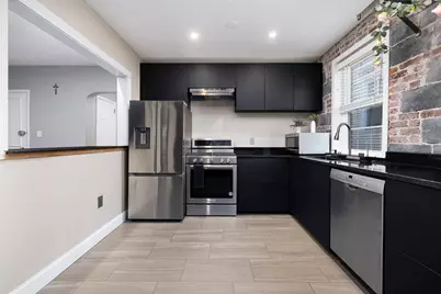 56 Elm #10, Worcester, MA 01609 - Photo 12