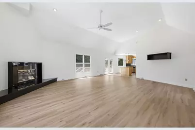 30 Cara Ln, Westfield, MA 01085 - Photo 6