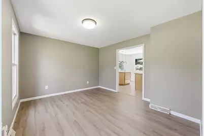 30 Cara Ln, Westfield, MA 01085 - Photo 12