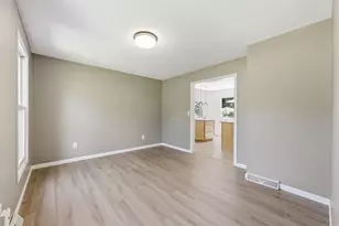 30 Cara Ln, Westfield, MA 01085 - Photo 12