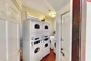 394 Riverway, Boston, MA 02115 - Photo 12