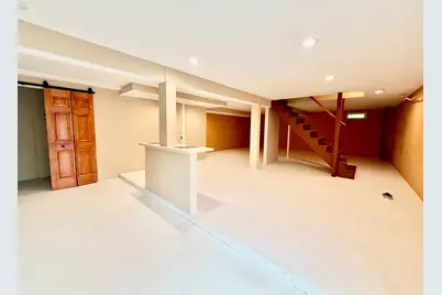 45 Dillon St, Worcester, MA 01604 - Photo 26