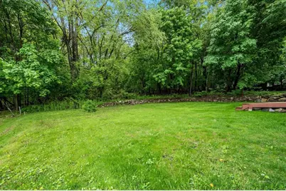 45 Dillon St, Worcester, MA 01604 - Photo 24