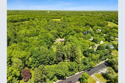 68 Middleboro Ave, Taunton, MA 02780 - Photo 2