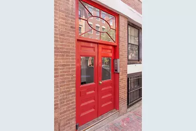 78 Phillips St #3, Boston, MA 02114 - Photo 4