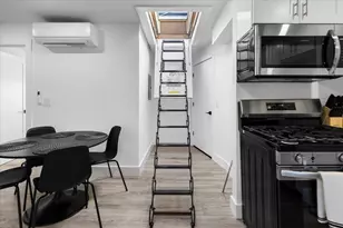 6 Goodwin Pl, Boston, MA 02114 - Photo 18