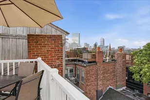 6 Goodwin Pl, Boston, MA 02114 - Photo 20