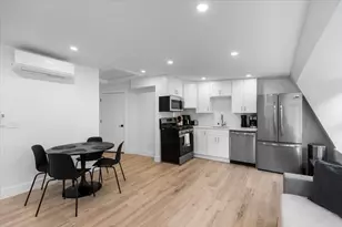 6 Goodwin Pl, Boston, MA 02114 - Photo 10