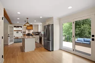 32 Indian Ridge Dr, Leominster, MA 01453 - Photo 8