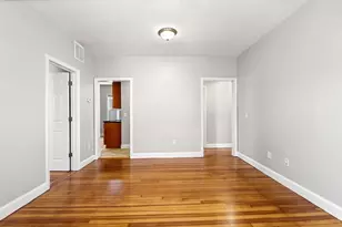 51 King St, Boston, MA 02122 - Photo 2