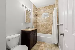 51 King St, Boston, MA 02122 - Photo 8