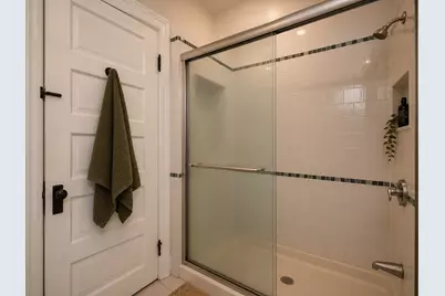 48 Wordsworth St #2, Boston, MA 02128 - Photo 10