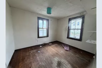 19 Swampscott Ave, Peabody, MA 01961 - Photo 16