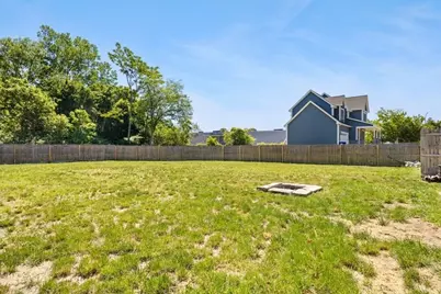 64 Fall River Ave, Seekonk, MA 02771 - Photo 28