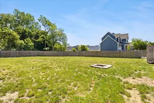 64 Fall River Ave, Seekonk, MA 02771 - Photo 28