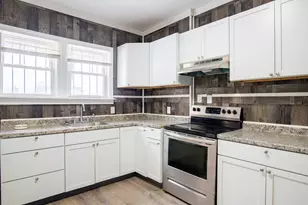 69 Winter St, Springfield, MA 01105 - Photo 10
