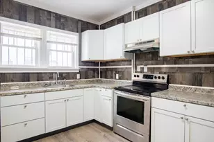 69 Winter St, Springfield, MA 01105 - Photo 10