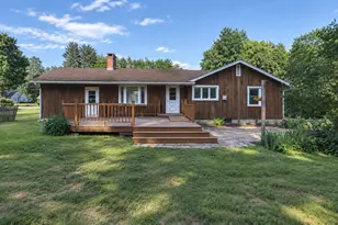 40 Newell Pond Rd, Greenfield, MA 01301 - Photo 1