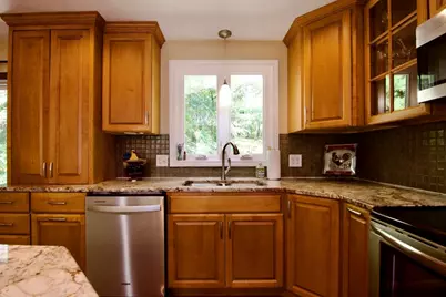 326 Flynt St, Palmer, MA 01069 - Photo 18