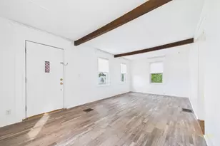 887 Shawmut Ave, New Bedford, MA 02746 - Photo 4