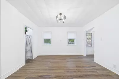 887 Shawmut Ave, New Bedford, MA 02746 - Photo 22