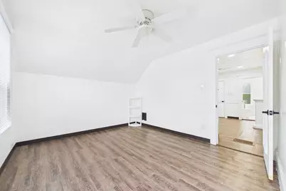 887 Shawmut Ave, New Bedford, MA 02746 - Photo 20