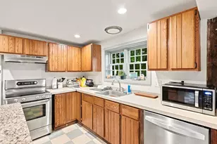 34 George St, Mendon, MA 01756 - Photo 12
