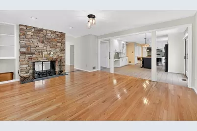 1 Punch Bowl Dr, Falmouth, MA 02540 - Photo 12