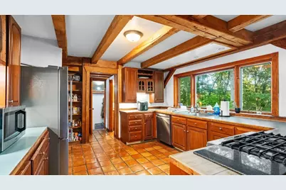 285 Jacob St, Seekonk, MA 02771 - Photo 14