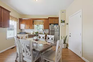 18 Washburn Ave, Brockton, MA 02301 - Photo 14