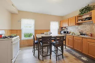 18 Washburn Ave, Brockton, MA 02301 - Photo 24