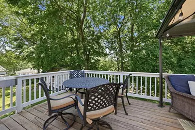 15 Primrose Street, Worcester, MA 01604 - Photo 32