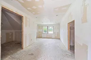 11 Conrad St, Quincy, MA 02169 - Photo 34