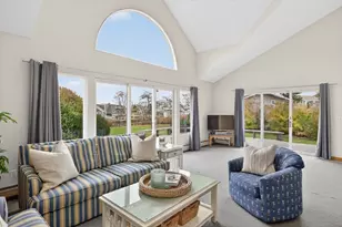 15 Hedge Ln, Falmouth, MA 02540 - Photo 12
