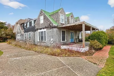 9 Hedge Lane, Falmouth, MA 02540 - Photo 2