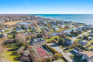 9 Hedge Ln, Falmouth, MA 02540 - Photo 22