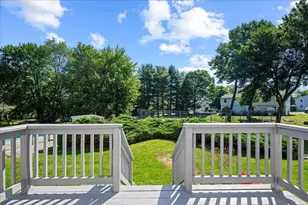 270 Sunderland Rd, Worcester, MA 01604 - Photo 22