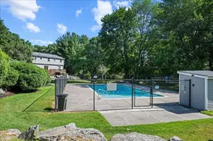 270 Sunderland Rd, Worcester, MA 01604 - Photo 32