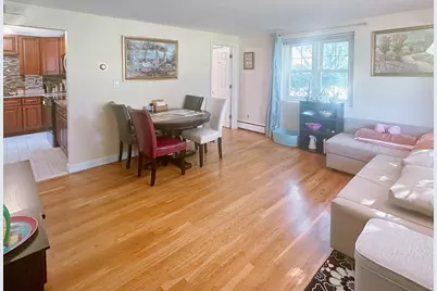 14 Emerson Gardens Rd #14, Lexington, MA 02420 - Photo 2