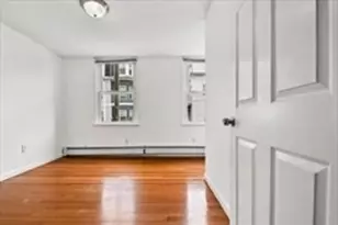 775 E 5th St, Boston, MA 02127 - Photo 8