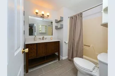 325 Plantation St #213, Worcester, MA 01604 - Photo 6