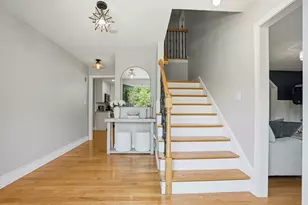 88 Northbridge St, Mendon, MA 01756 - Photo 10