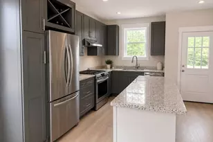 36 Starboard Dr, Wareham, MA 02532 - Photo 4