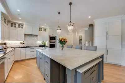 84 Westbourne Terrace #84, Brookline, MA 02446 - Photo 4