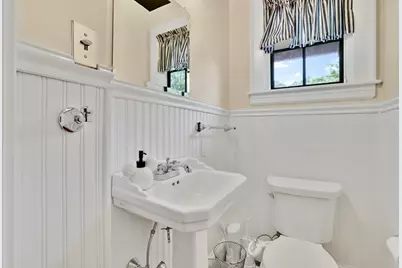 70 Dover Road, Longmeadow, MA 01106 - Photo 16