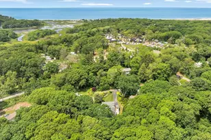 7 Cachalot Ln, Falmouth, MA 02540 - Photo 2