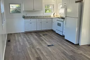 261 Newbury, Peabody, MA 01960 - Photo 16