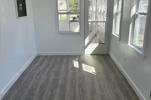 261 Newbury, Peabody, MA 01960 - Photo 8