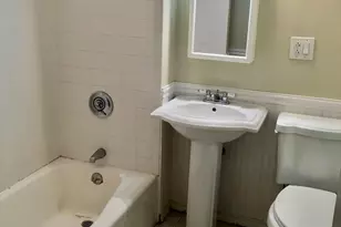 869 E 4th St, Boston, MA 02127 - Photo 10