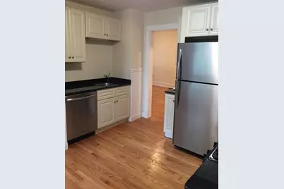 869 E 4th St #1, Boston, MA 02127 - Photo 2